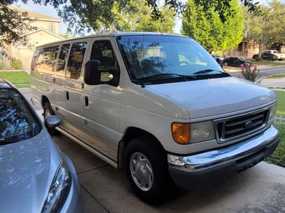 Used 2006 Ford E-350 and Econoline 350 XL