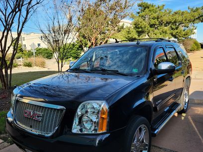 Used 2011 GMC Yukon SLT