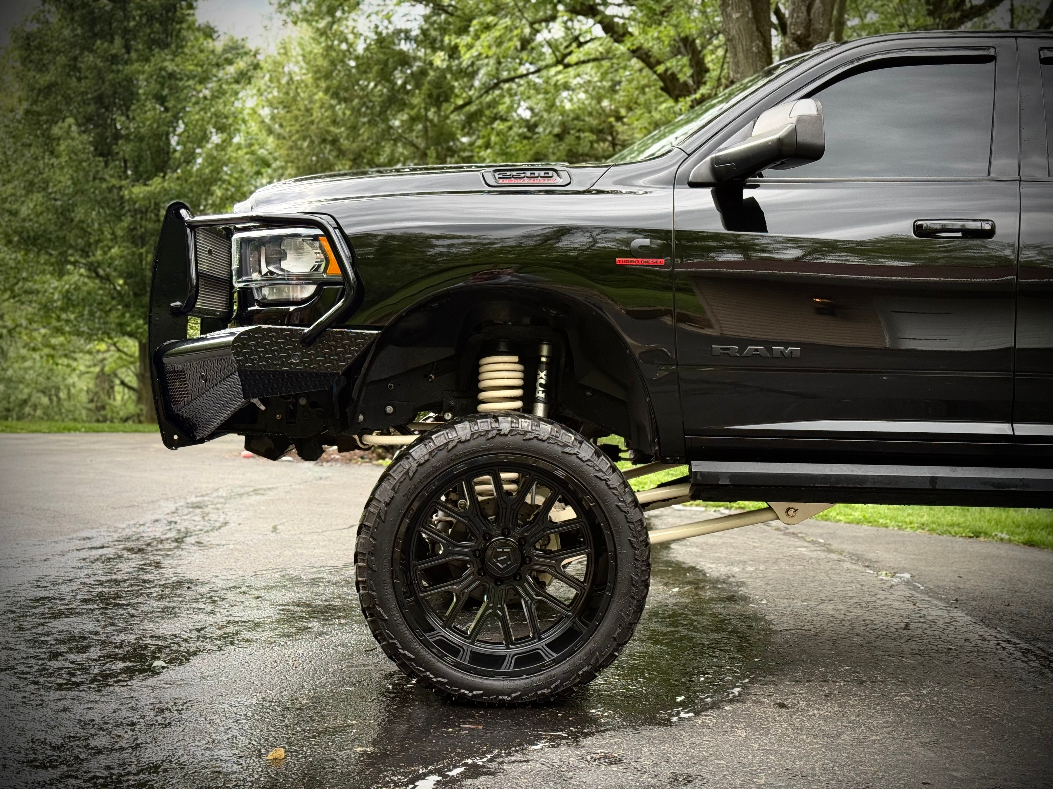 Used 2021 RAM 2500 Big Horn w/ Night Edition AWD/4WD image 2