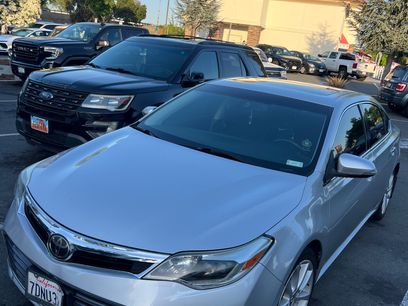 Used 2014 Toyota Avalon Limited