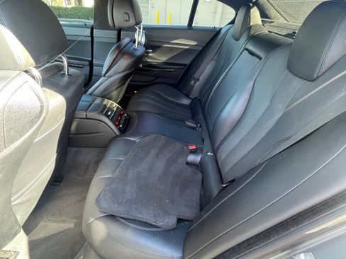 Used 2015 BMW 650i Gran Coupe image 9