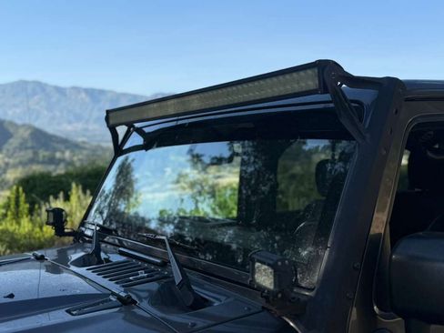 Used 2016 Jeep Wrangler Unlimited Sahara image 8