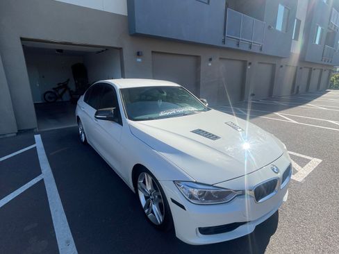 Used 2014 BMW 328i Sedan image 2