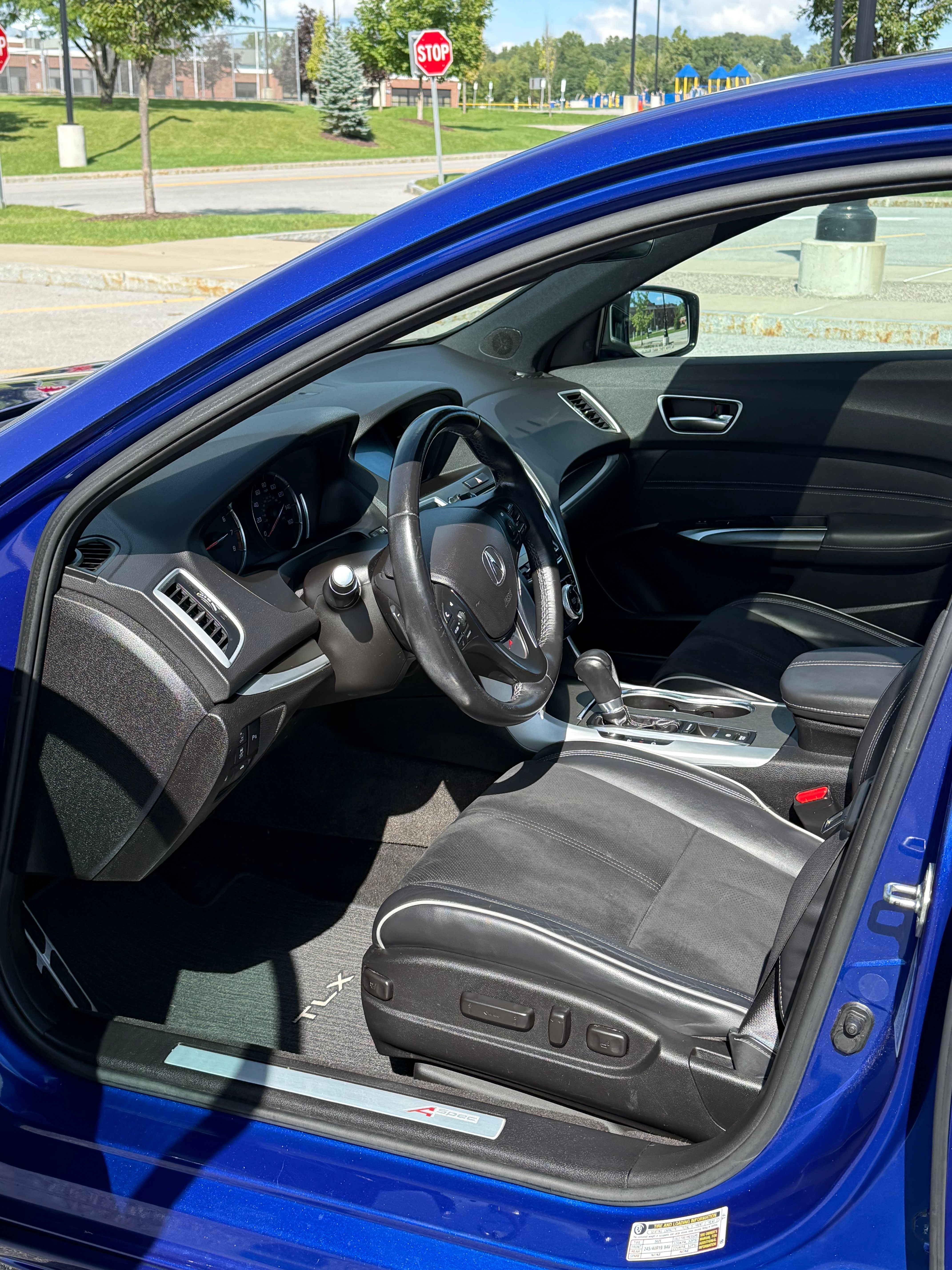 Used 2019 Acura TLX w/ Technology & A-SPEC Package FWD image 16