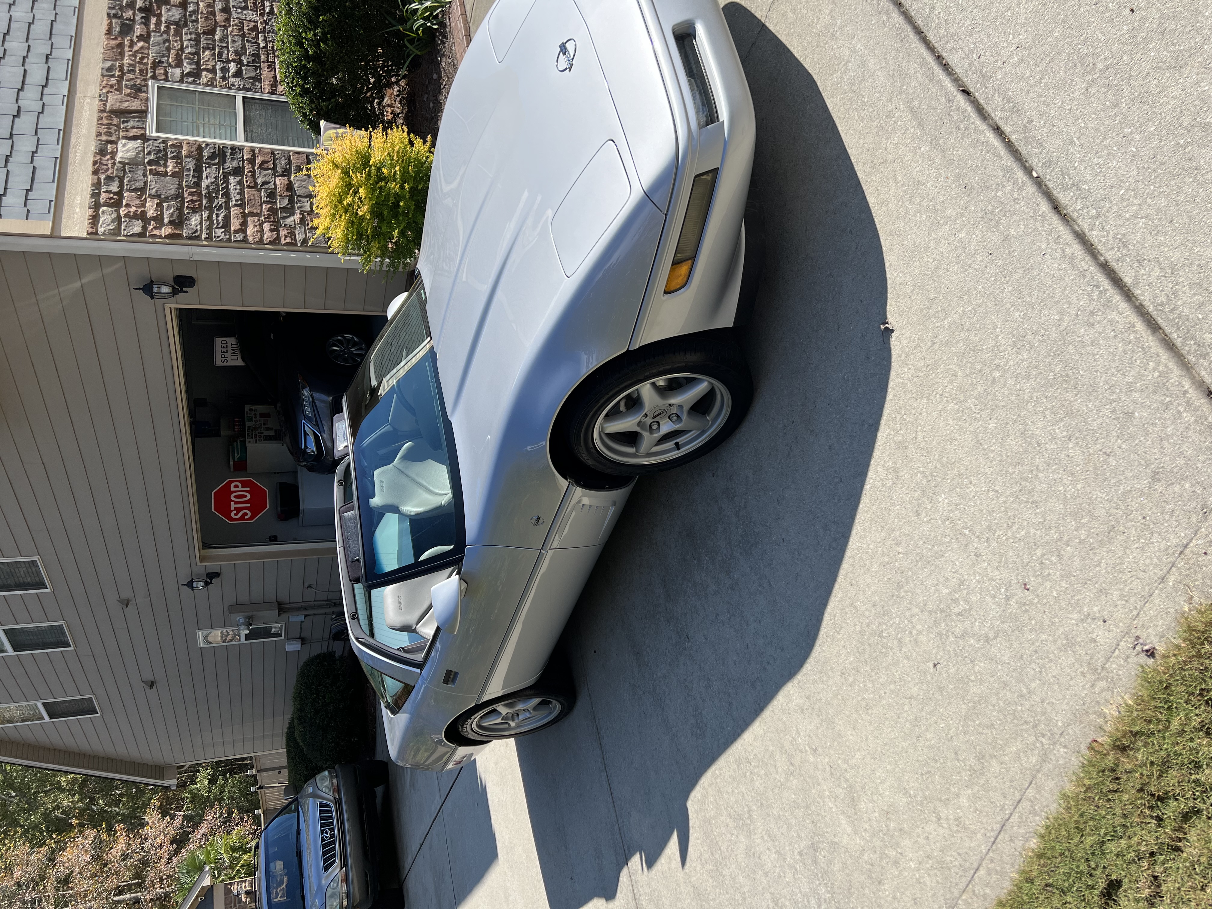 Used 1996 Chevrolet Corvette Coupe RWD image 12