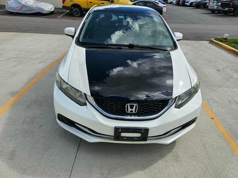 Used 2014 Honda Civic LX image 2