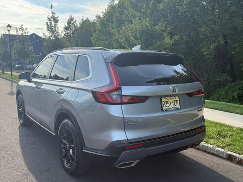 Used 2024 Honda CR-V Sport-L image 8