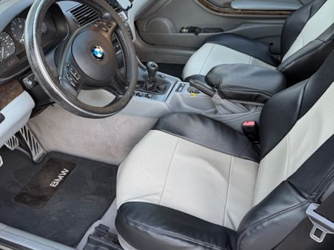 Used 2001 BMW 325Ci Convertible RWD image 5
