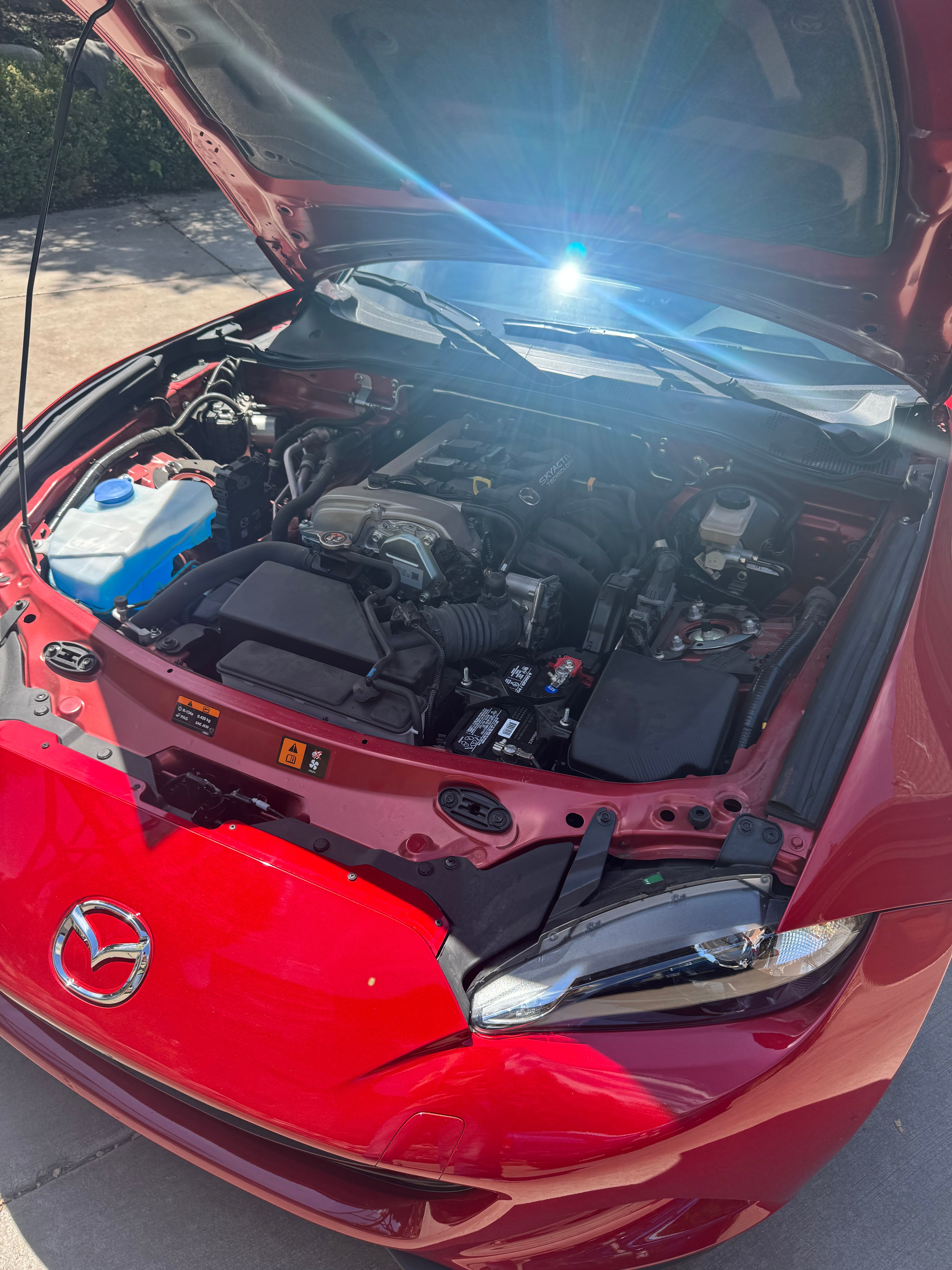 Used 2016 MAZDA MX-5 Miata Grand Touring RWD image 9