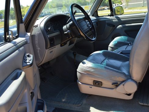 Used 1995 Ford Bronco image 12