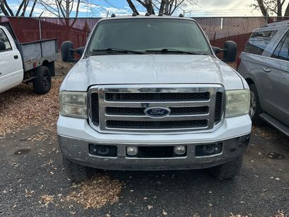 Used 2005 Ford F250 Lariat