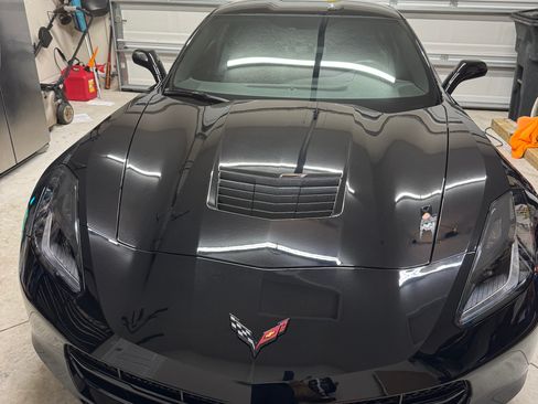 Used 2019 Chevrolet Corvette Stingray Coupe w/ LPO, Stingray Logo Package image 11