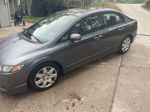 Used 2010 Honda Civic LX image 5