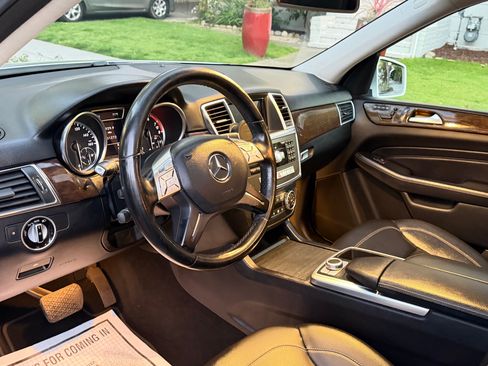 Used 2012 Mercedes-Benz ML 350 4MATIC image 8