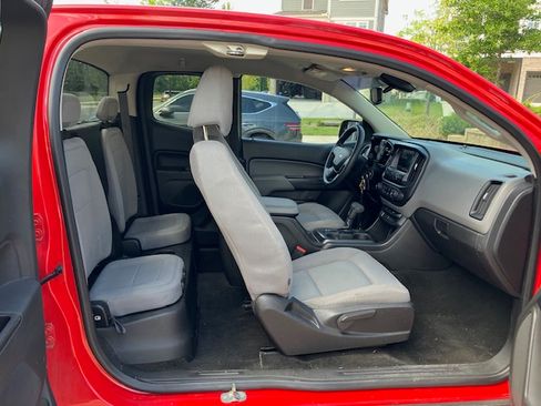 Used 2015 Chevrolet Colorado W/T w/ WT Convenience Package AWD/4WD image 11