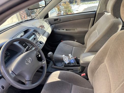 Used 2002 Toyota Camry LE image 12