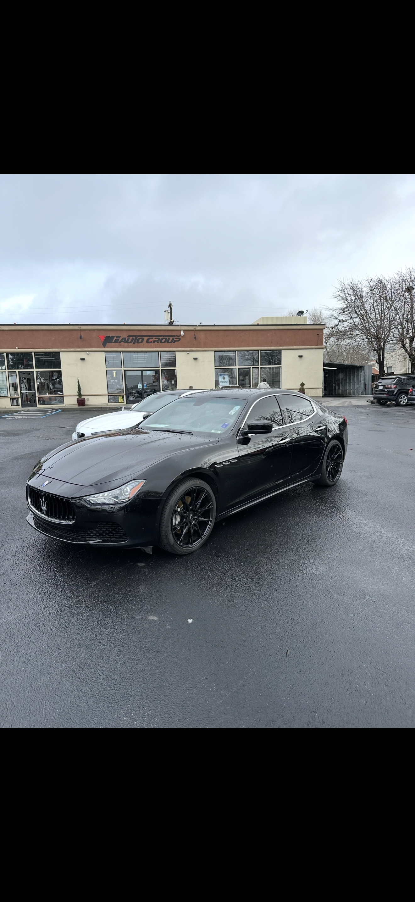 Used 2014 Maserati Ghibli RWD image 11