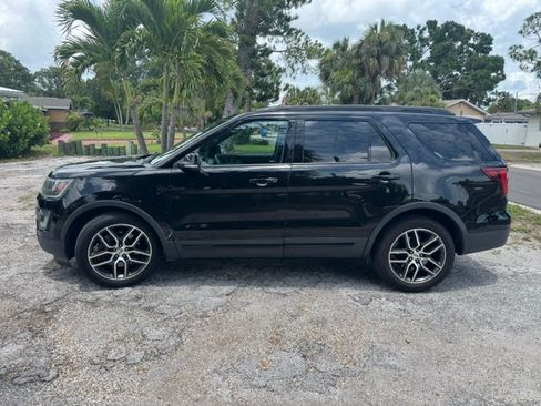 Used 2016 Ford Explorer Sport w/ Equipment Group 401A AWD/4WD image 8
