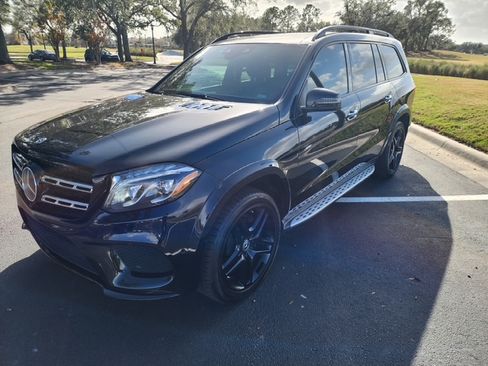 Used 2018 Mercedes-Benz GLS 550 4MATIC image 4