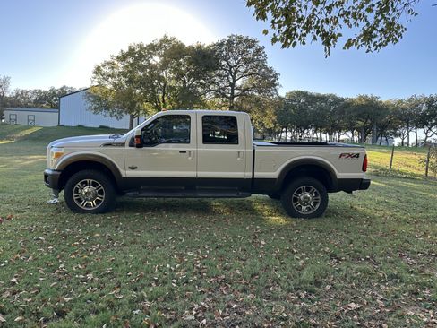 Used 2015 Ford F350 King Ranch image 14