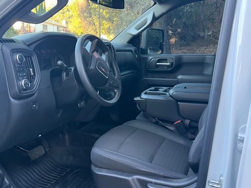 Used 2024 GMC Sierra 2500 Pro w/ 1SA Pro Safety Plus Package image 8