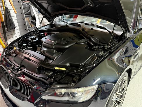 Used 2008 BMW M3 Convertible image 10