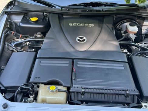 Used 2004 MAZDA RX-8 w/ AT Touring Pkg RWD image 14