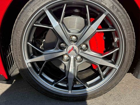 Used 2022 Chevrolet Corvette Stingray Preferred Conv w/ Battery Protection Package RWD image 11
