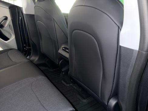 Used 2026 Tesla Model Y 2WD image 16