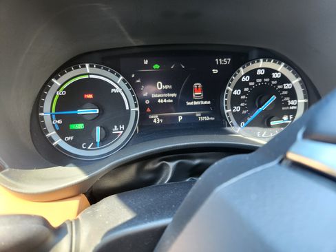 Used 2021 Toyota Highlander Platinum image 15