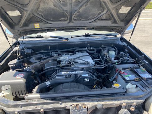 Used 2002 Toyota Tundra SR5 RWD image 16