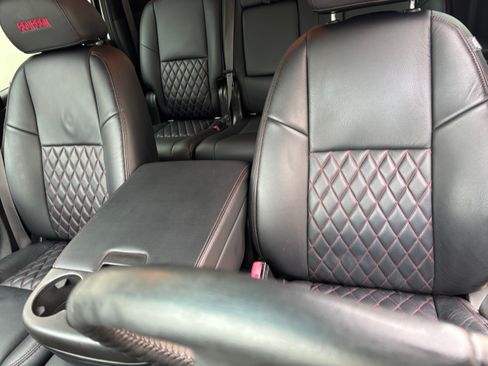 Used 2010 Chevrolet Suburban 2500 LS AWD/4WD image 16