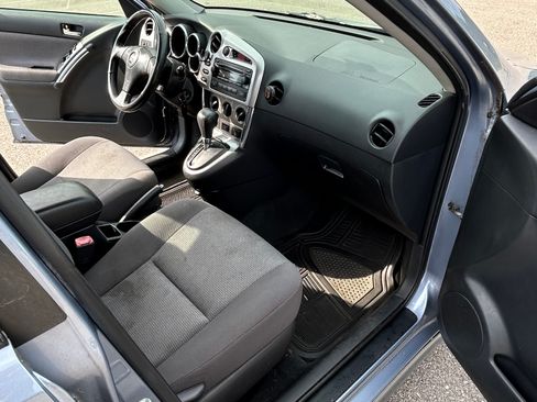Used 2006 Toyota Matrix XR w/ Extra Value Pkg 1 FWD image 15
