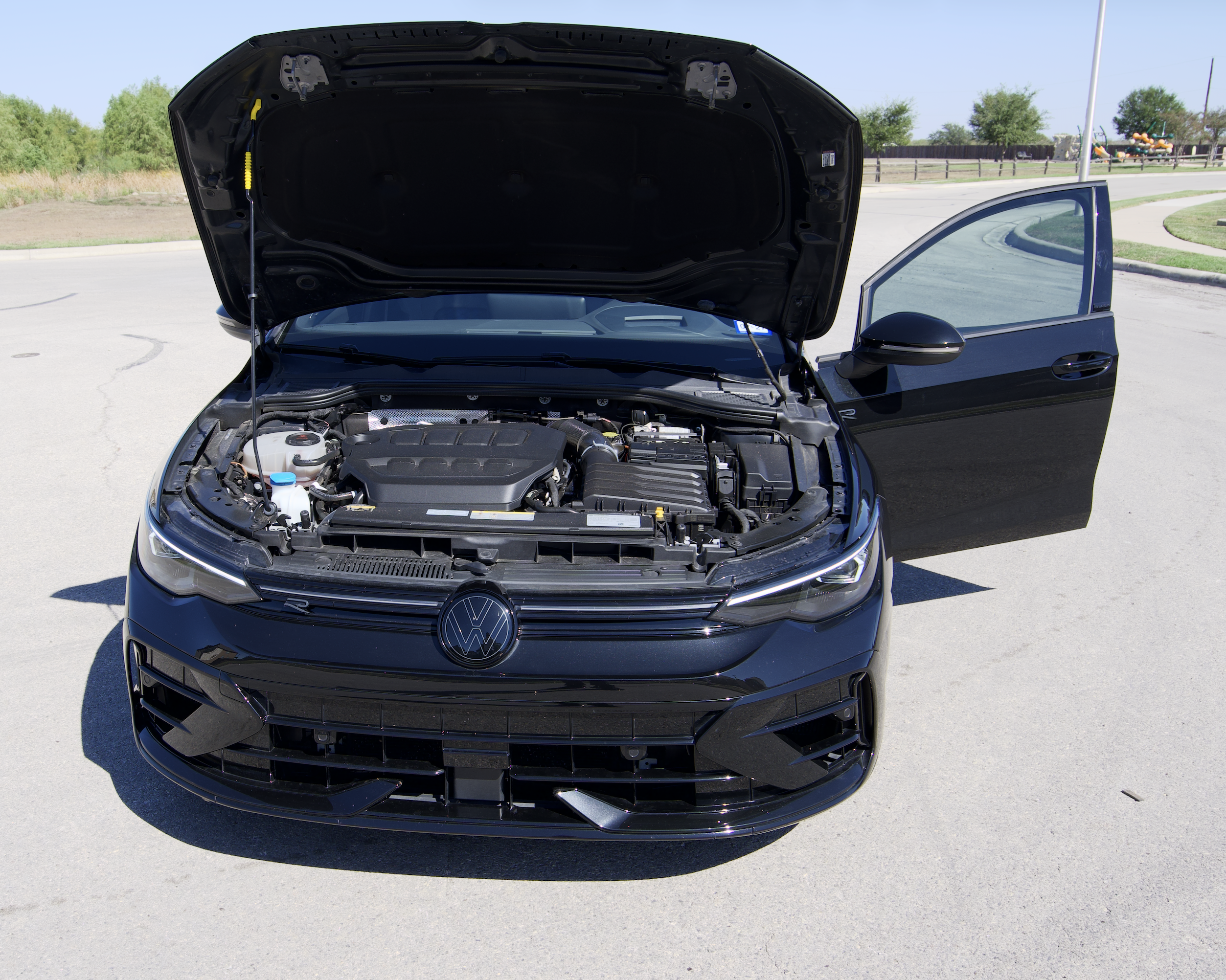 Used 2025 Volkswagen Golf R Black Edition AWD/4WD image 14