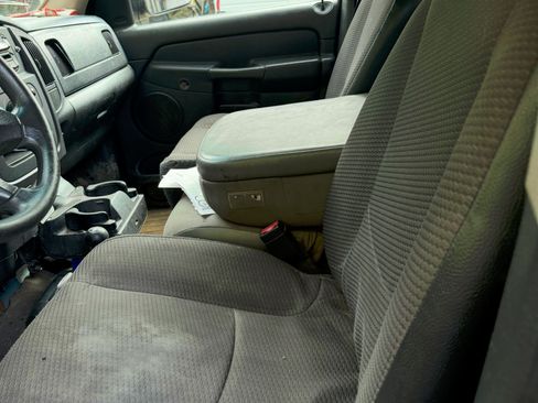 Used 2003 Dodge Ram 2500 Truck SLT AWD/4WD image 8