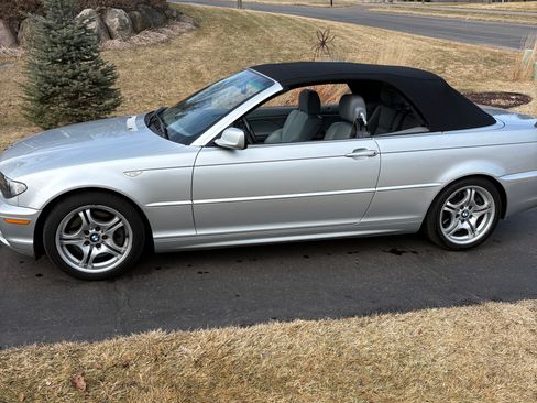 Used 2006 BMW 330Ci Convertible image 1