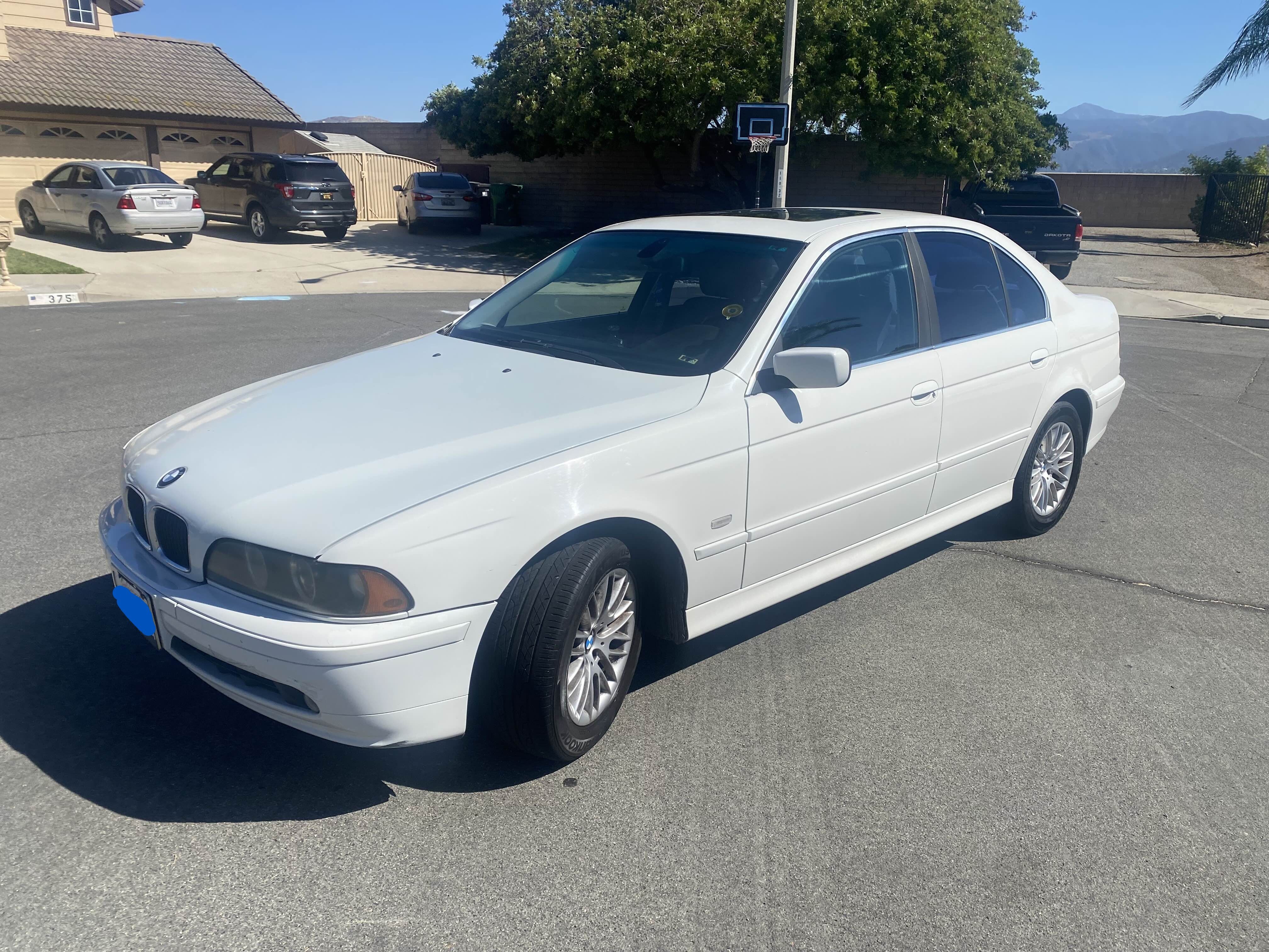 Used 2001 BMW 530i Sedan RWD image 1
