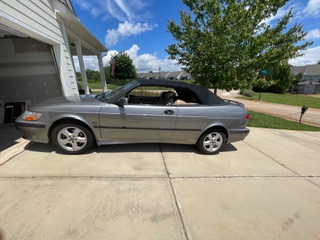 Used 2001 Saab 9-3 SE FWD image 2