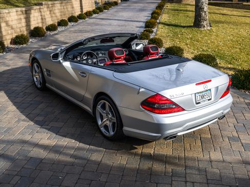 Used 2009 Mercedes-Benz SL 550 image 5