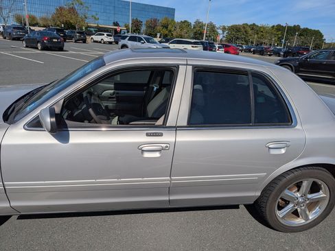 Used 2004 Mercury Marauder image 12