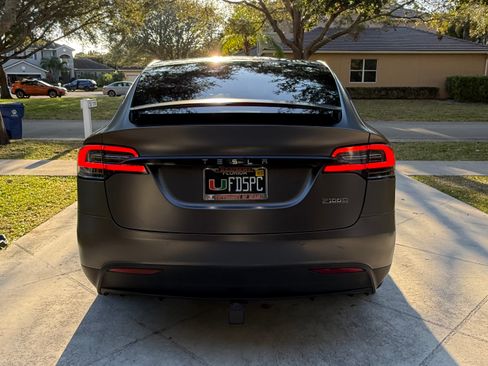 Used 2017 Tesla Model X P100D image 4