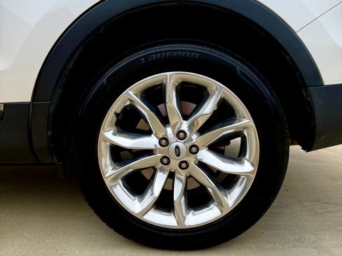 Used 2015 Ford Explorer Limited w/ Equipment Group 302A image 12