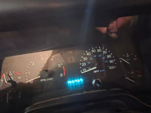 Used 1998 Jeep Wrangler SE image 8