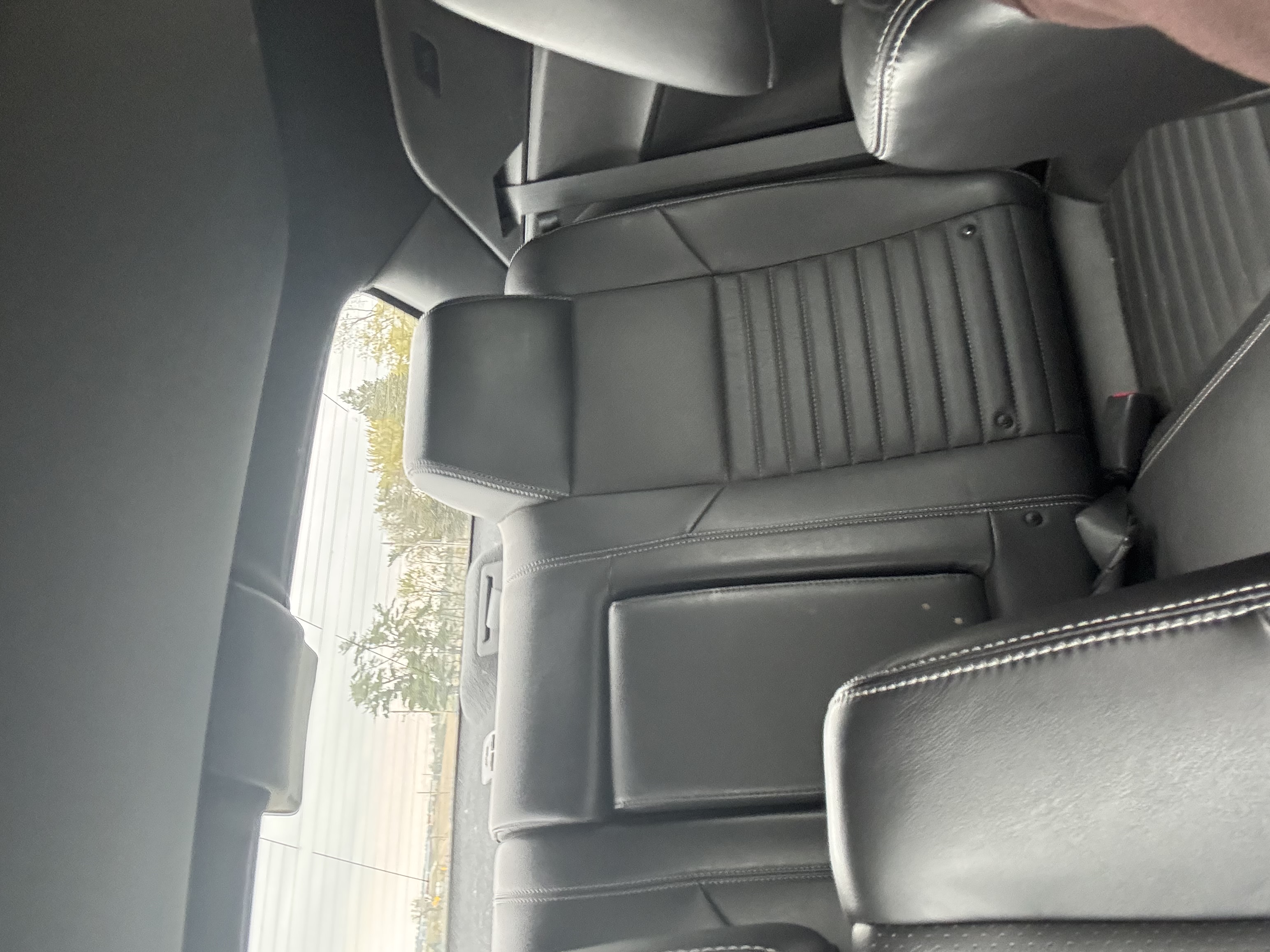 Used 2012 Dodge Challenger SXT Plus RWD image 6