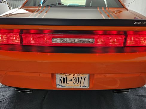 Used 2014 Dodge Challenger R/T image 12