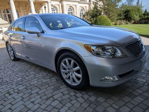 Used 2008 Lexus LS 460 image 1