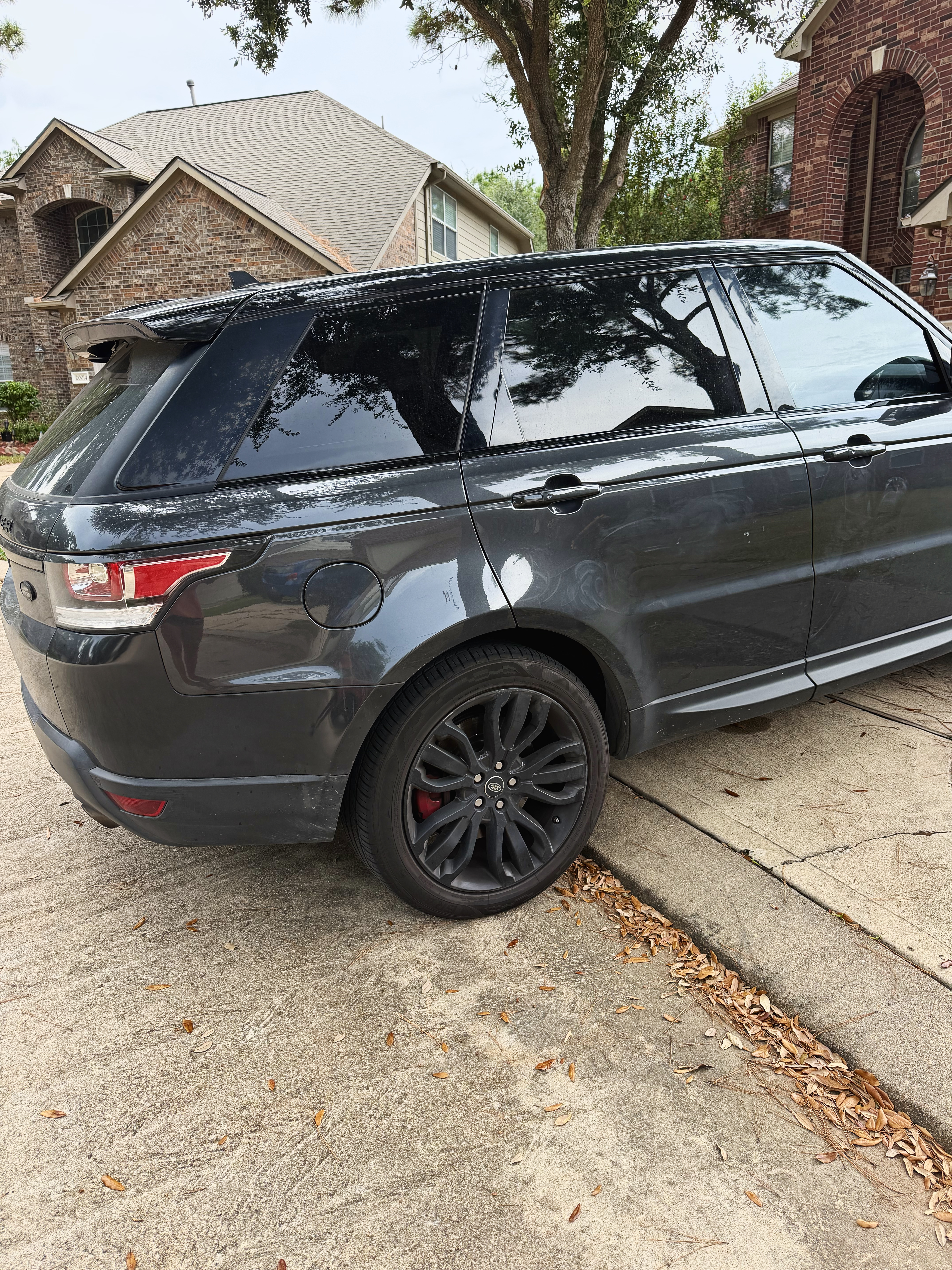 Used 2016 Land Rover Range Rover Sport Supercharged AWD/4WD image 5