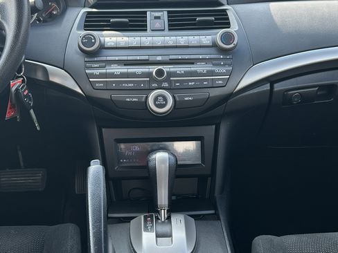 Used 2010 Honda Accord EX image 9