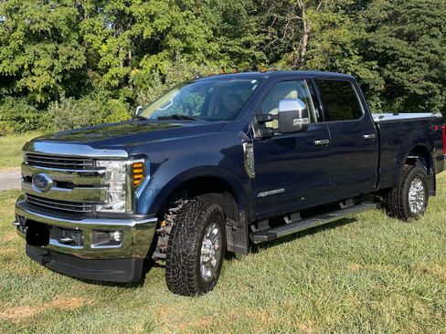 Used 2019 Ford F250 Lariat w/ Tow Technology Bundle AWD/4WD image 15