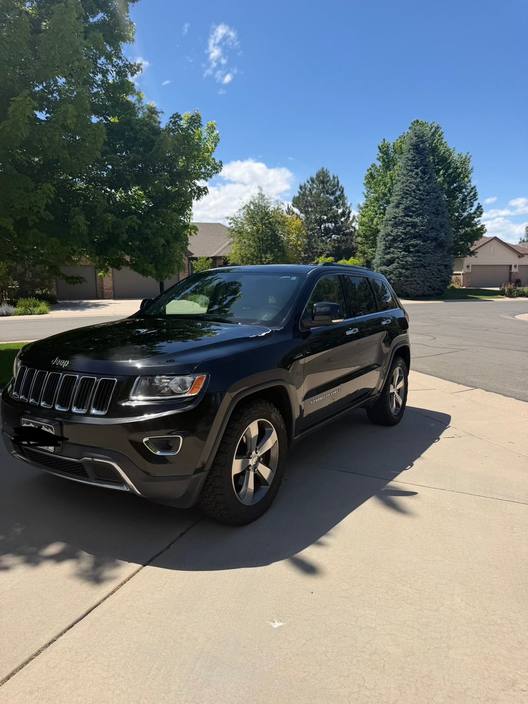 Used 2014 Jeep Grand Cherokee Limited AWD/4WD image 4